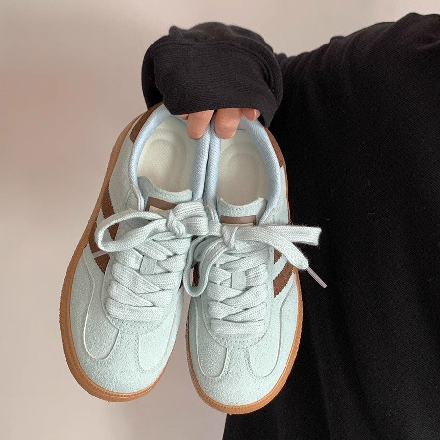 Women's sneakers 2026 new spring/summer thick-soled white shoes, versatile niche style, dopamine training shoes for women