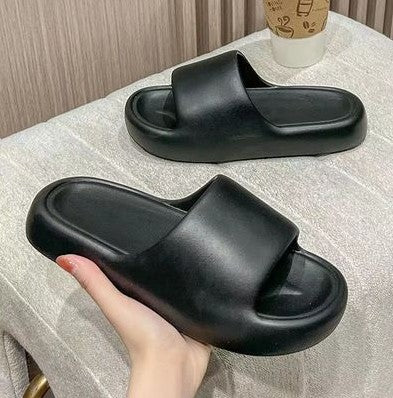 Accessible luxury shit-stepping sandals for women, wedding red, zodiac year, couple, wedding, home use, thick sole indoor slippers