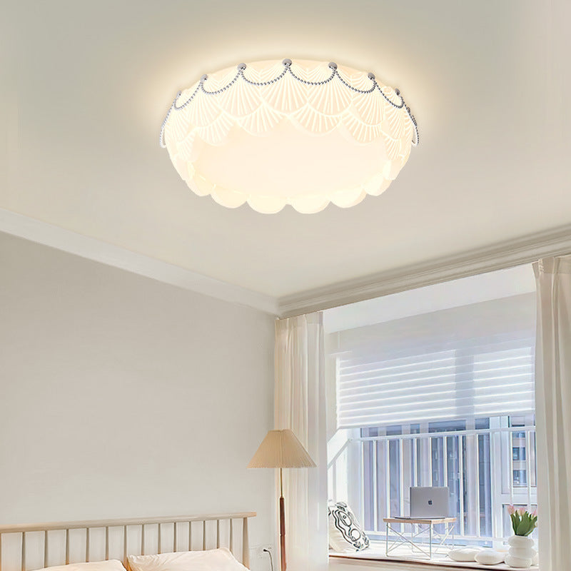 Living room light Modern minimalist creative shell hall ceiling light Nordic cream wind lighting combination Whole house package