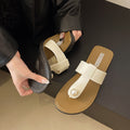 Women's flip-flops for outdoor wear, flat thong sandals, fashionable beach flip-flops, simple pearl embellished casual and versatile
