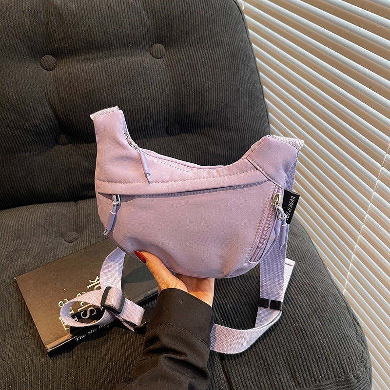 Foreign trade casual dumpling bag women's new lightweight messenger bag outdoor sports shoulder bag versatile commuter mobile phone bag