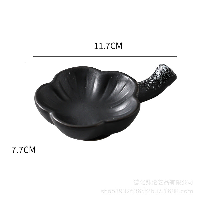 Japanese retro ceramic plate - minimalist plum blossom dish with handle, mustard sauce saucer, hotel-style sauce and condiment dish - wholesale
