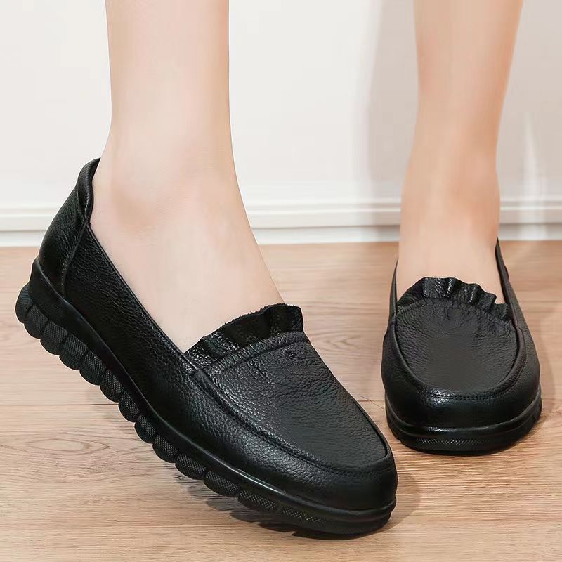 Soft leather soft bottom ladieswear shoes flatsabrasion resistantwaterproofbows work shoes wechat group purchase live broadcast one piece dropshipping