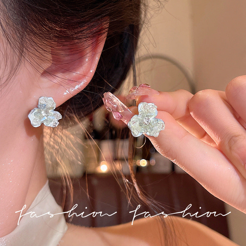 Super sparkly pink gradient zircon flower stud earrings - women's 2026 new arrival, hot spring/summer style, high-end elegant earrings