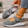 Exportplus size hole flats women's  summer new lightweight cut outthick sole velcro sandals  cross-border