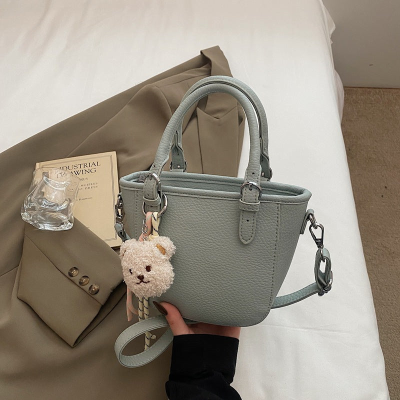 Foreign order advanced sense simple portable small bag women's 2025 new foreign style shoulder bucket bag commuter messenger bag