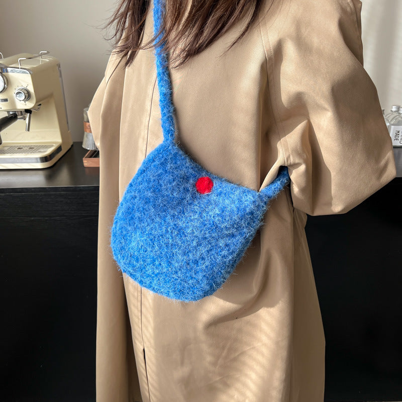 New cute plush bag autumn and winter fashion versatile women's shoulder bag solid color simple going out messenger mobile phone bag