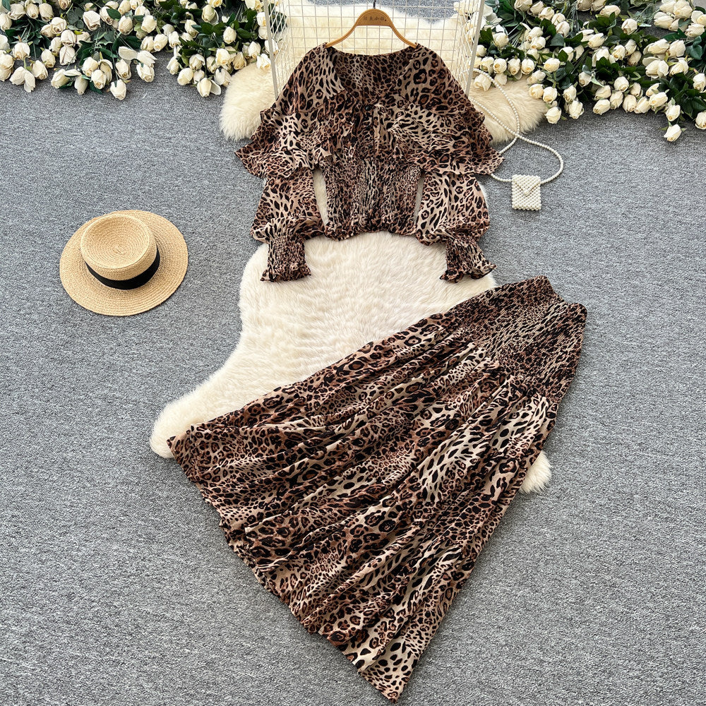 Retro leopard print age-reducing two-piece set female autum silmslimming lookwork clothing style stylishcardiganpleated skirtsuit