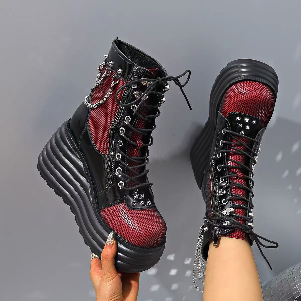 Foreign trade large size European and American women's shoes 2025 autumn and winter Martin boots lace-up muffin platform short boots round head fashion women's boots
