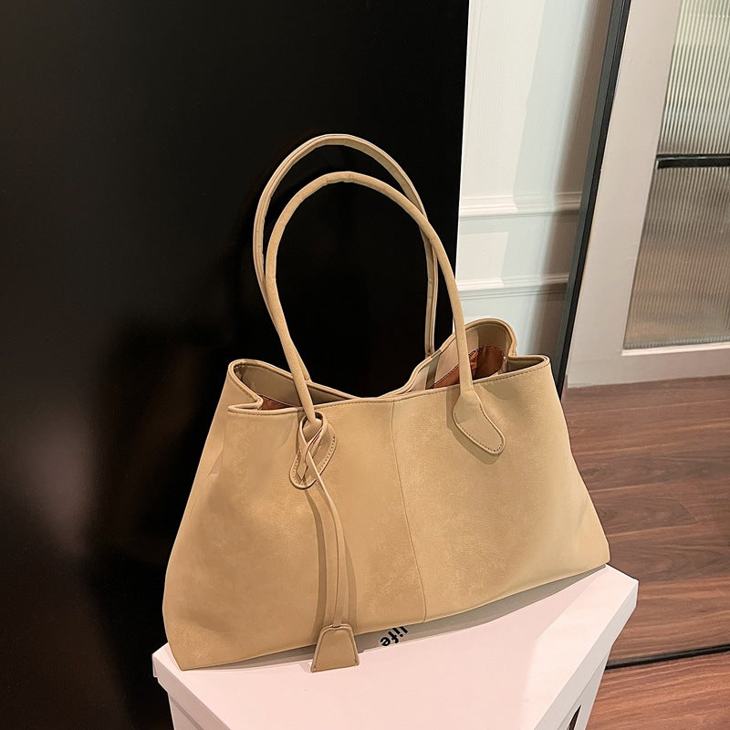 South Korea's new suede suede tote bag large-capacity commuter hand-held underarm bag versatile lock shoulder bag women