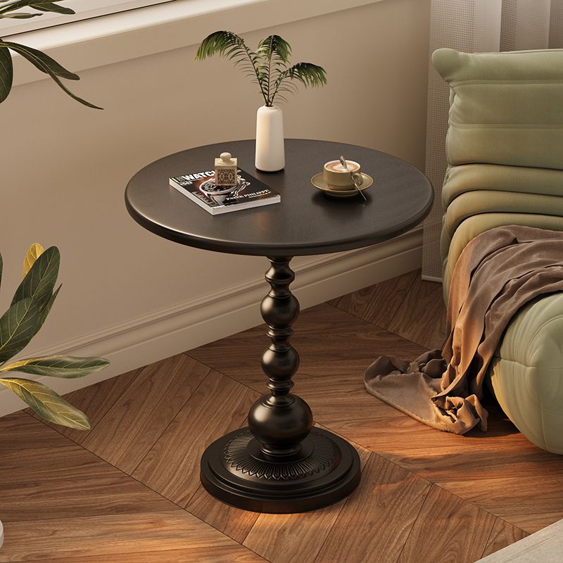 Accessible luxury sofa side table retro corner table iron bedside storage balcony small round table living room for home small coffee table