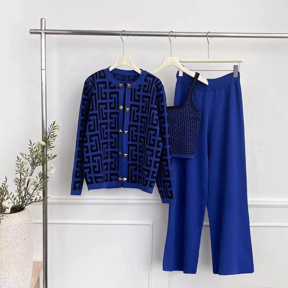 European autumn/winter women's fashion 2024 new arrival: high-end casual chic, age-defying knitted sweater three-piece set