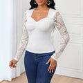 Women's casuallong sleeves t-shirt with lace and ruffles details