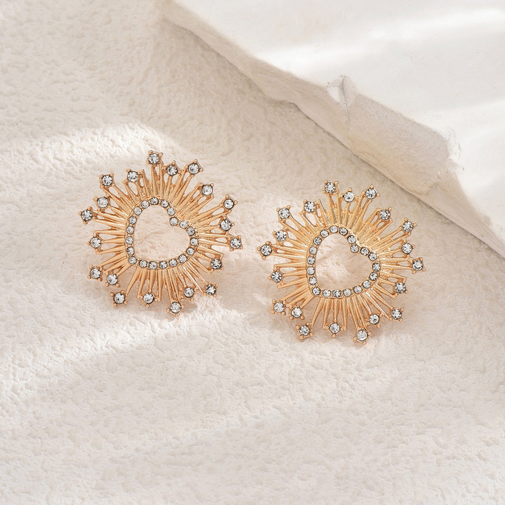 Women's earrings wholesale: cross-border sun eye earrings, unique design, light luxury, high-end star and heart studs
