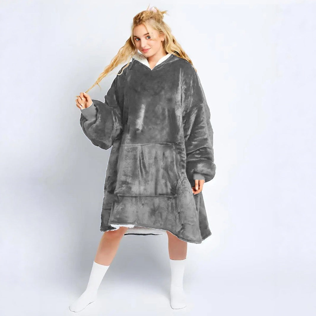 Factory supply flannel home lazy clothes pullover TV blanket outdoor cold sweater hooded home nightgown