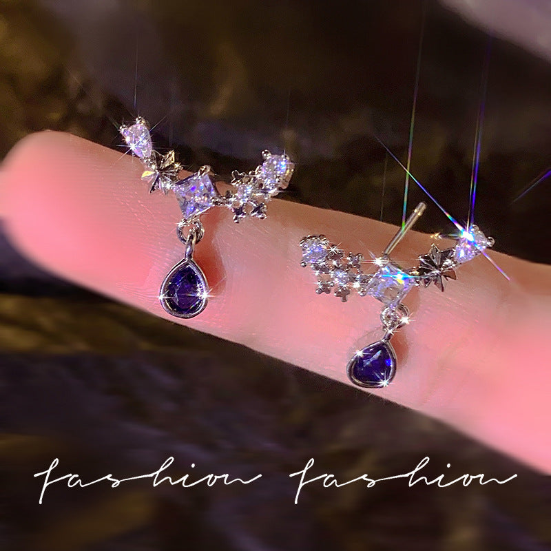 Sweet and cool style, accessible luxury, dark elegant, classy earrings, popular, cool, hip-hop, hot girl earrings, stylish accessories
