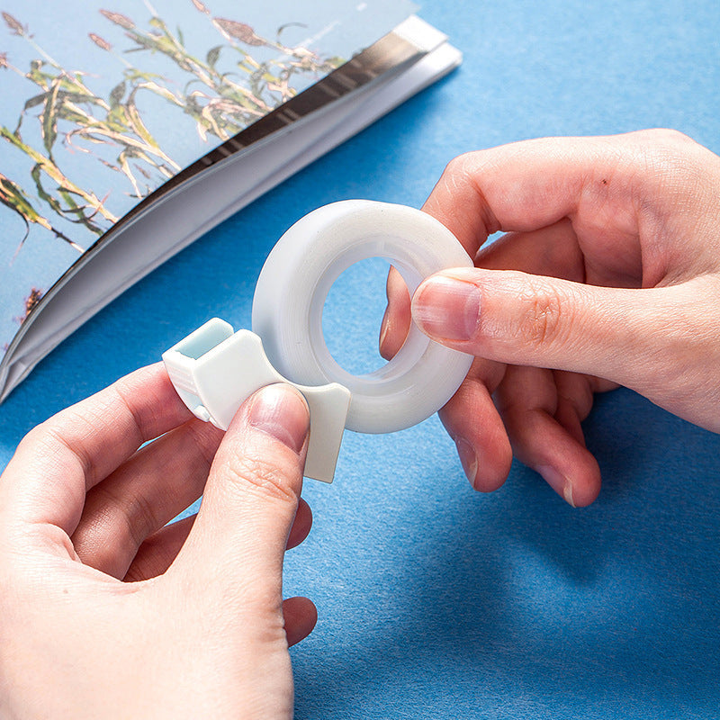 Deli 30112 invisible tape width copy and paste student wrong question sticky question stationery tape cutter single card 2 rolls