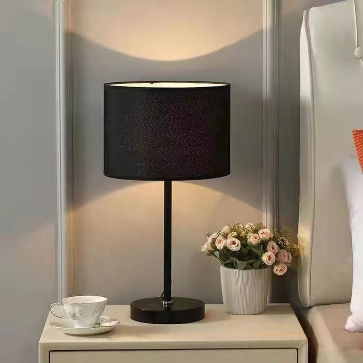 Floor lamp ins scandinavian creative stylishcasual modern bedroom bedside living room sofa remote control led vertical lei hong