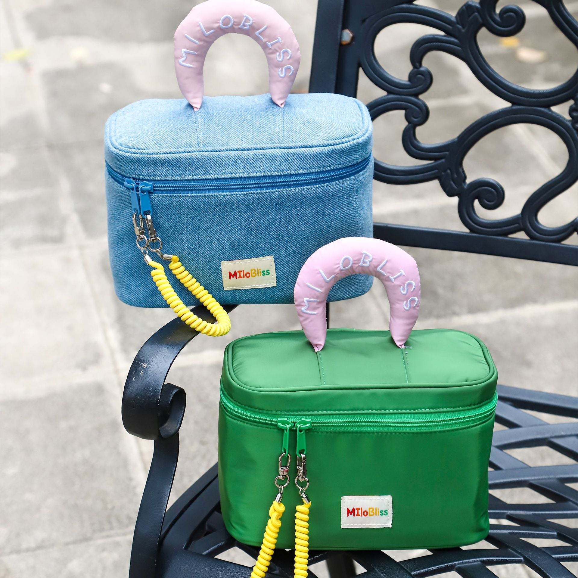 Xiaohongshu popular cosmetic bag large capacity cute contrasting color portable waterproof toilet bag women's skin care product storage bag