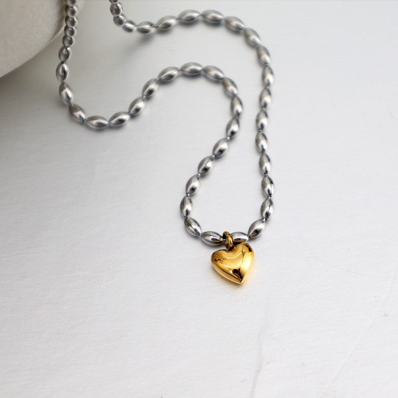 High-end fashion minimalist design titanium steel 18k gold plated necklace, luxury heart clavicle chain, vintage peach heart chain