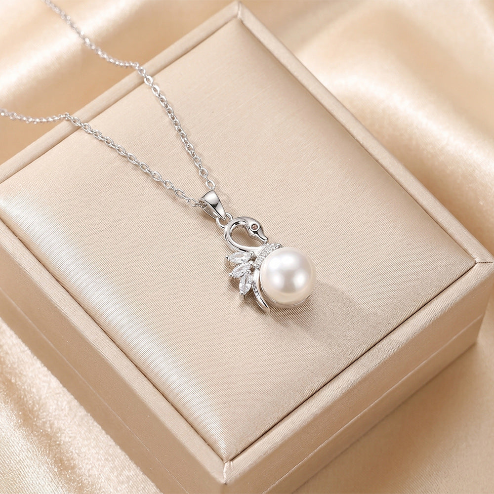 European and american hot-selling fashion zircon pearl necklace for women, lightweight luxury, niche, versatile, elegant, fashionable titanium steel clavicle chain jewelry