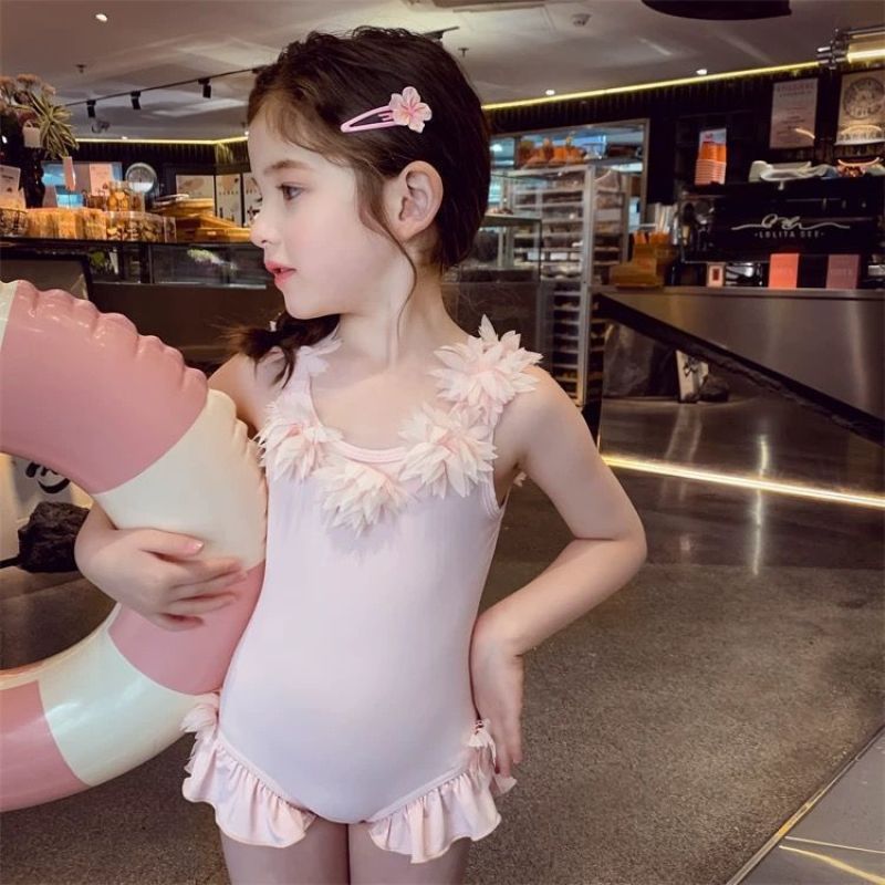Baby girl swimsuit, one and a half years old, summer  new style, fashionable princess one-piece quick-drying swimsuit