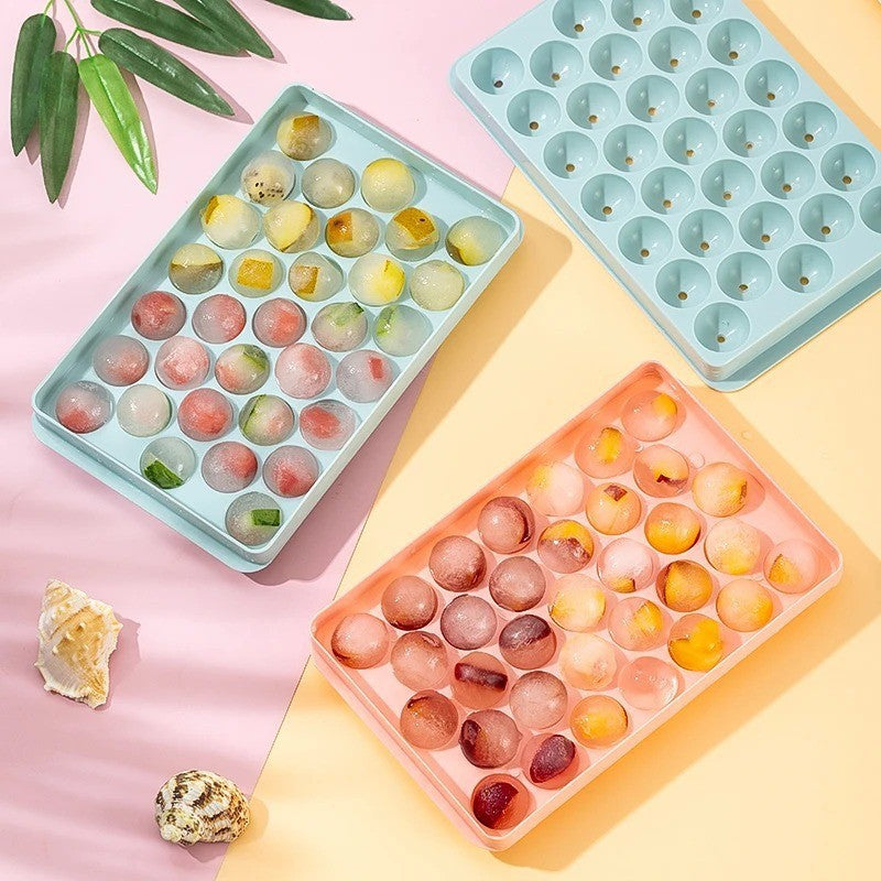 Ice Hockey Frozen Ice Cube Mould Round Ice Grid with Lid Ice Cube Box Household Refrigerator Ice Cube Artifact