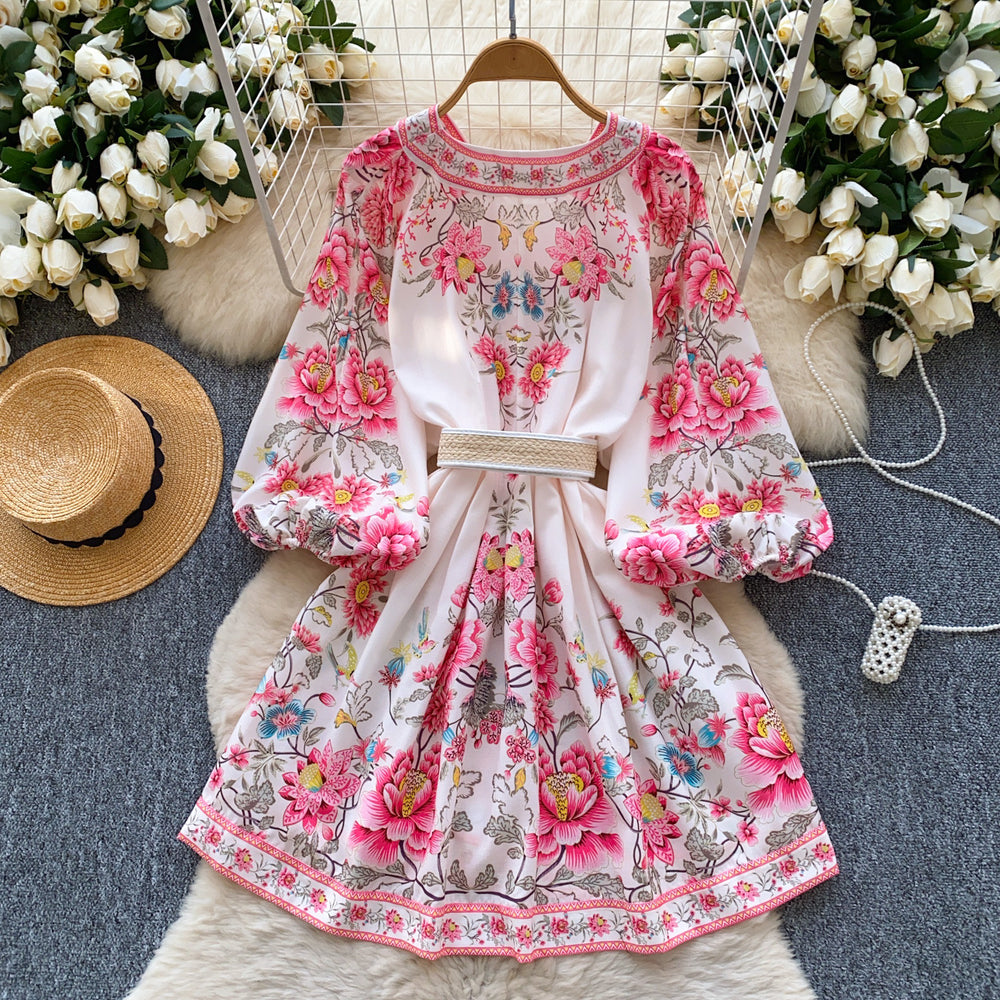 European fashion printed dress - women's court style, slimming a-line mini dress with v-neck, lantern sleeves, and pleated detailing