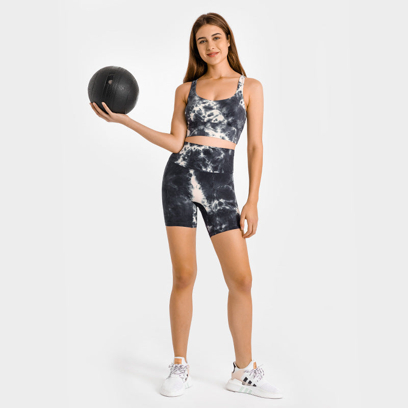 Super factory, high quality, can be customized with drawings and samples, oem hot labeling, one-stop processing and customization of yoga shorts