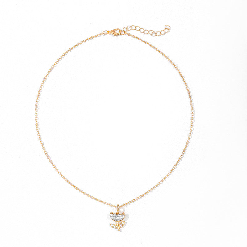 Sweater chain accessible luxury wholesale european and american cross-border autumn and winter jewelry women's versatile alloy pendant niche diamond flower necklace