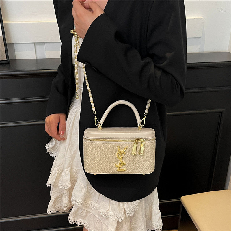 Cross-border French niche portable box bag women's summer diamond chain small square bag fashion commuter messenger mouth red envelope