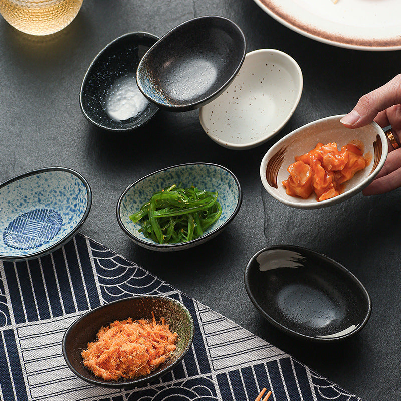 Japanese retro dipping sauce ceramic ingot dish - sushi topping, snack, and side dish plate - restaurant, hotel, and home use soy sauce dish