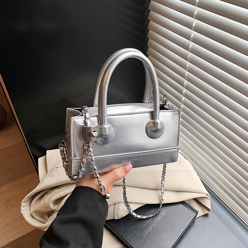 Premium chain box portable small square bag women's 2025  new fashionable versatile exquisite shoulder oblique span bag