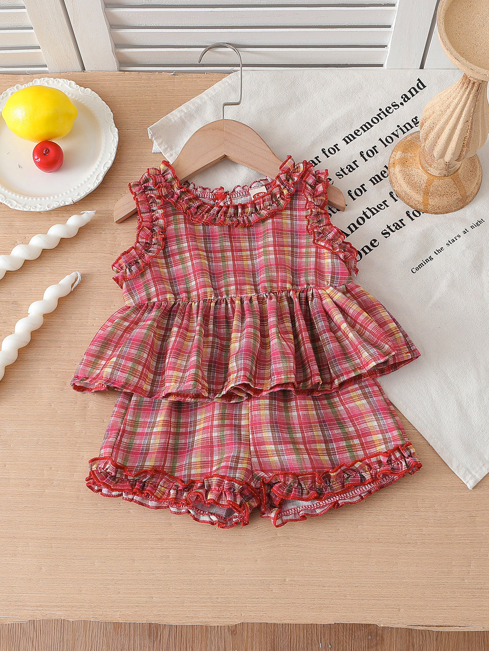 new product girl european and american style socialite plaid vest + shorts waist suit
