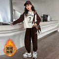 Girls' fall/winter outfit set: new  fleece-lined two-piece set for big girls - casual, cute, long-sleeved, and relaxed fit