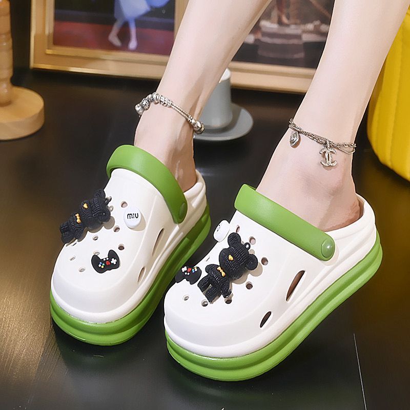 2025 summer new collection: closed-toe slides - trendy, platform, thick-soled, non-slip, wear-resistant clogs & sandals for outdoor wear