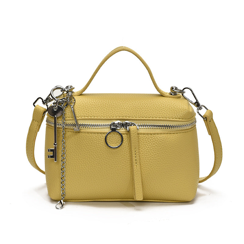 Lychee pattern hand carry box bag women 2025 new fashion temperament messenger bag simple casual work commuter bag