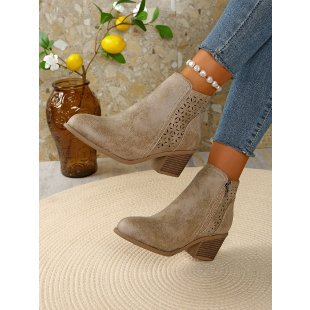 autumn new arrival: women's plus-size high heel leather boots for cross-border e-commerce. wholesale price: $0.67. dropshipping available on  and . sizes 36-43