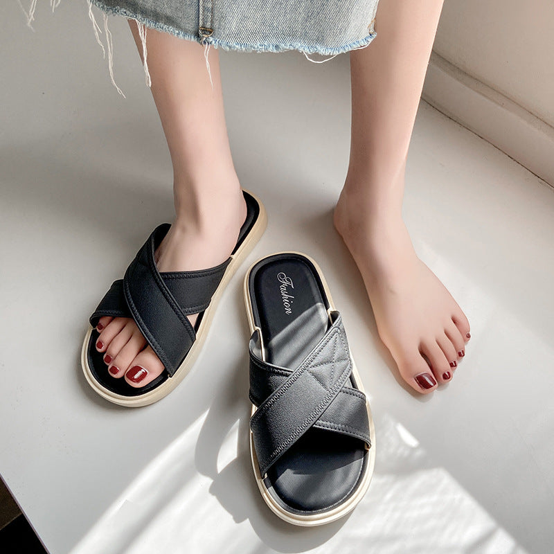 Women's summer new fashion slippers - stylish outdoor wear, single strap crossover, flat sandals, home indoor beach anti-slip slippers