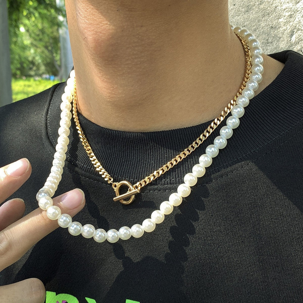Luxury chic heart pendant necklace - trendy, influencer-approved, elegant crown design, versatile choker necklace for women - new for 2025