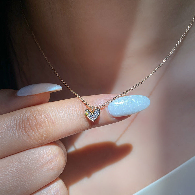 Wholesale alloy heart pendants - european & american cross-border jewelry, exquisite, niche, light luxury, high-end, versatile, diamond-studded necklaces for women