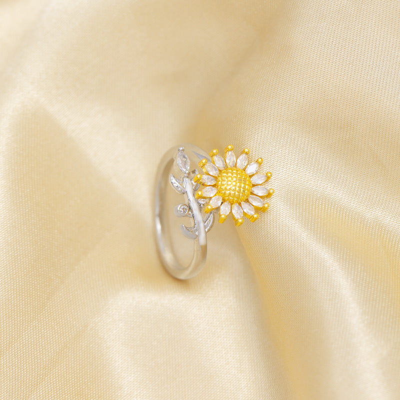 hot-selling sunflower rotating ring, full zirconia open sunflower, new rotatable ring, high-end jewelry