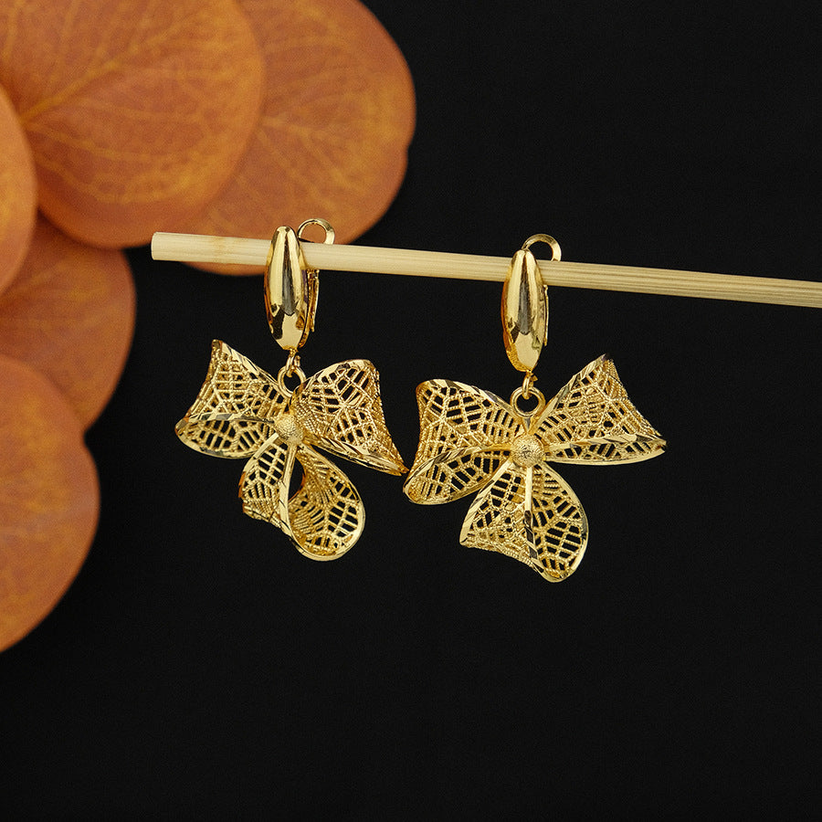 hot-selling golden classy exquisite exaggerated acrylic earrings c-shaped water drop threaded earrings heart earrings
