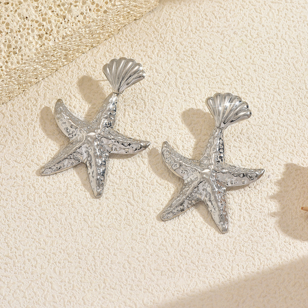 Wholesale gold earrings - european & american style irregular starfish earrings for women - beach vacation pleated texture statement studs