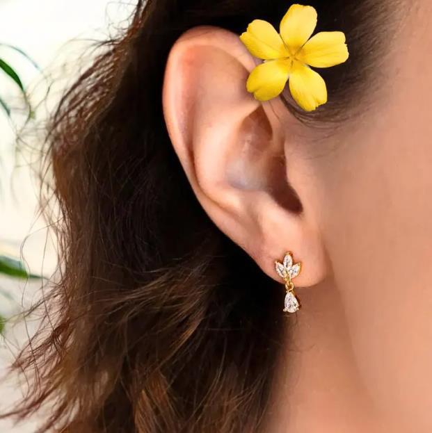 Korean style new fashion elegant copper stud earrings women's earrings high-end inlaid zircon teardrop round pendant earrings