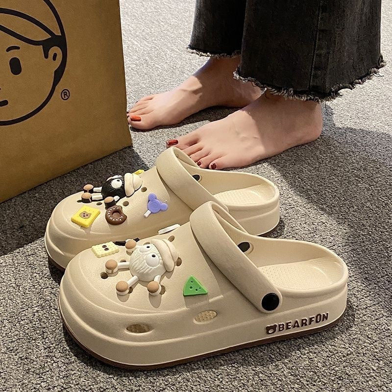 2024 new eva clogs summer women's outdoor thick-soled beach sandals "stomping on shit" comfort non-slip girls' slippers wholesale