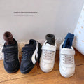 spring/autumn new children's soft-soled sneakers, anti-slip lightweight casual shoes for mid-to-large children, trendy "eggshell" shoes, popular online style