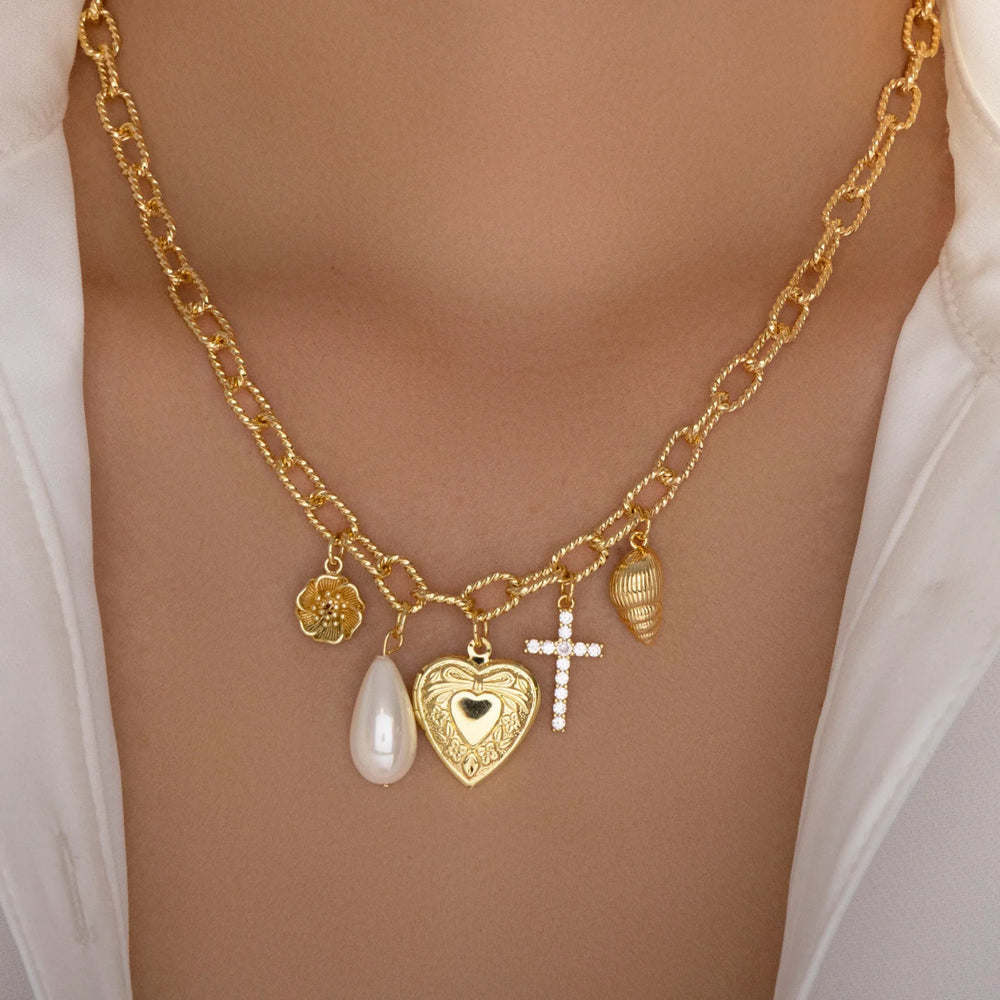 European and american cross-border fashion sweet heart flower pendant necklace - unique, elegant, diamond-studded cross metal necklace
