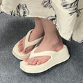 Women's flip-flops: chunky platform, 2025 new summer collection, trendy beach sandals, non-slip & odor-resistant