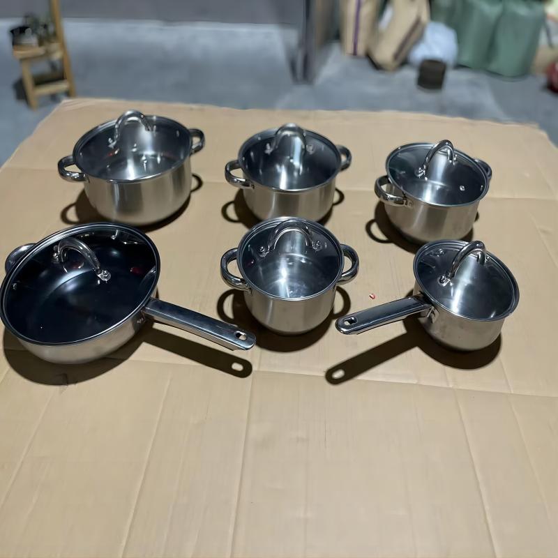 Ready-to-ship 12-piece cookware set: universal thickened stainless steel pots and pans for home boilers and stoves - wholesale gift set